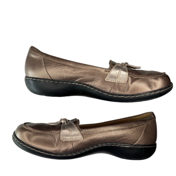 Clarks Collections Loafers 15260 Brown Flat Slip On Shoes Gold Metallic Size 9.5 - Picture 3 of 9